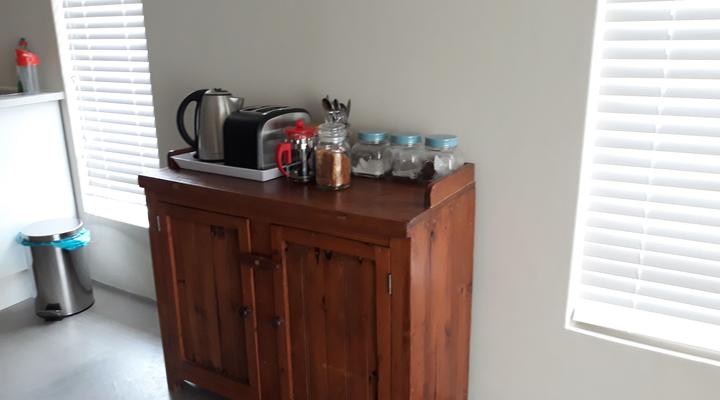 Kloof Suburban Apartment