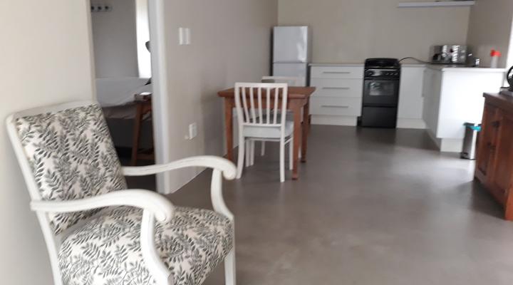 Kloof Suburban Apartment