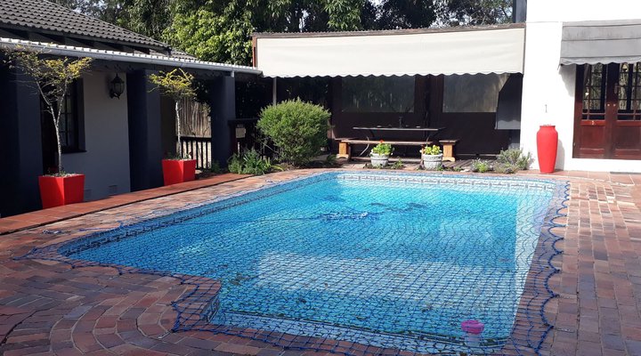 34 On Bonza Guest House