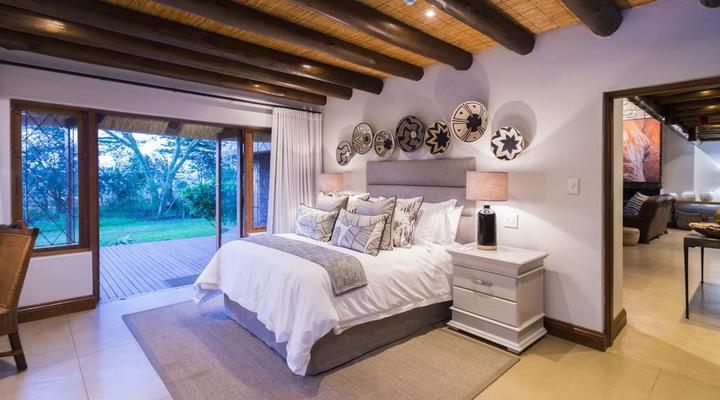 Anew Hotel Hluhluwe & Safaris