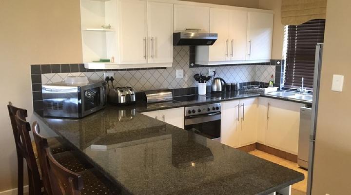 Amour de Pierre Villa 221