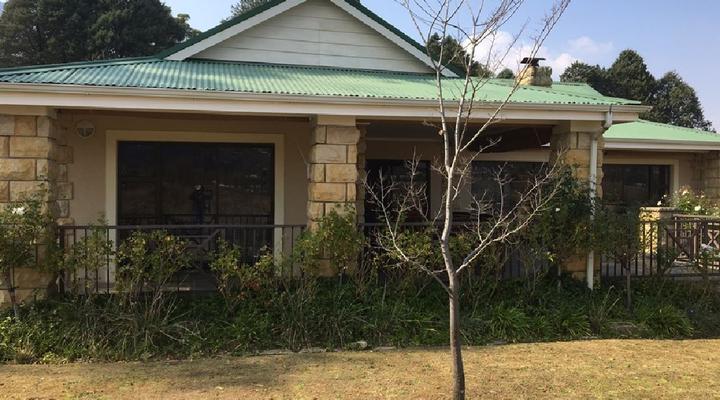 Amour de Pierre Villa 221