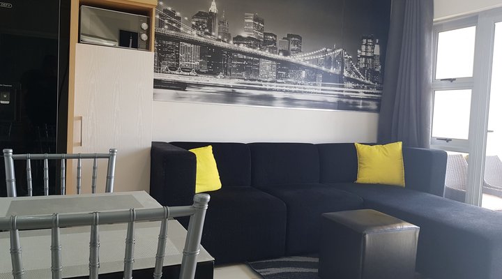 Cyro Apartments