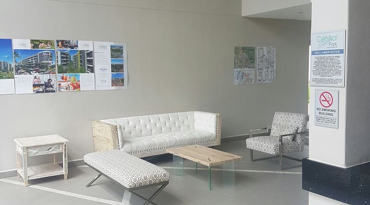 Cyro Apartments