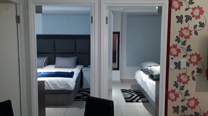 Cyro Apartments