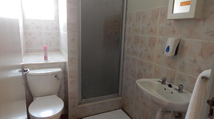 Strauss Holiday Accommodation and B&B