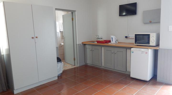 Strauss Holiday Accommodation and B&B