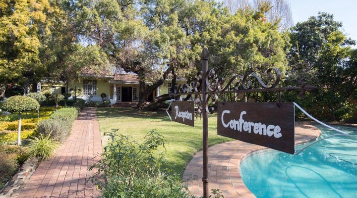 Kareeblom Guesthouse