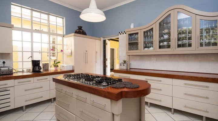 Kareeblom Guesthouse
