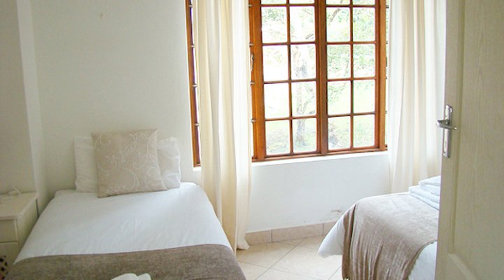 Kidd's Beach Holiday Home