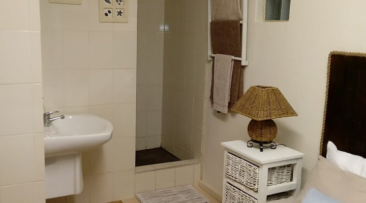 Vincentia Odd Cottage