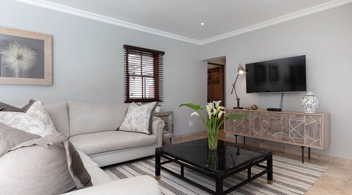 Fijndraai Exec Two-Bed Villa 4