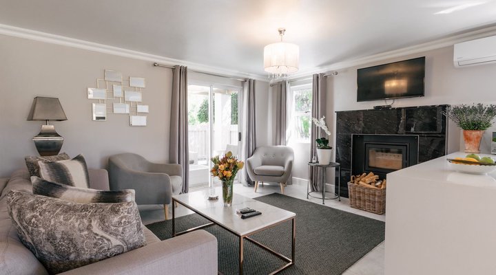 Fijndraai Exec Two-Bed Villa 7