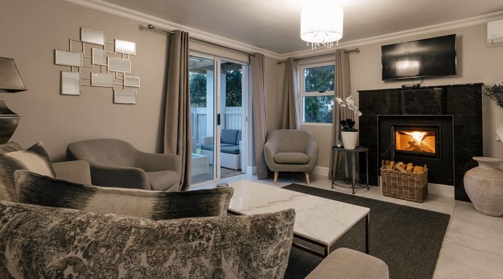 Fijndraai Exec Two-Bed Villa 7