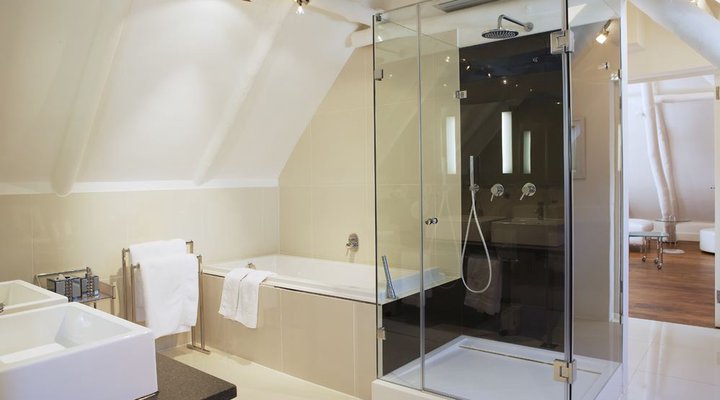 Allee Bleue Hospitality