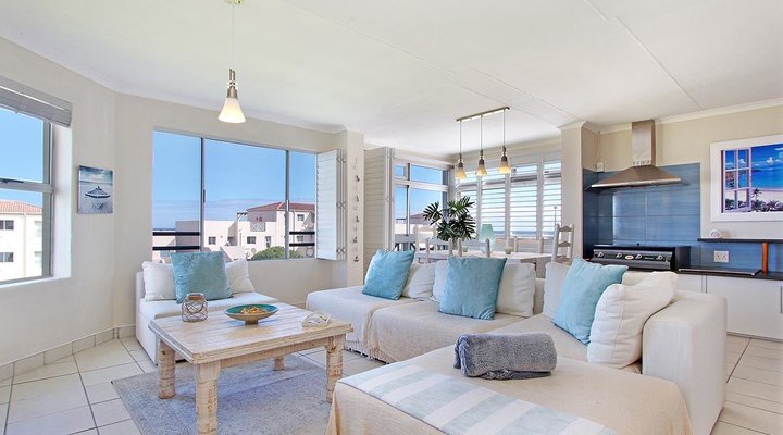 106 Hermanus Beach Club 