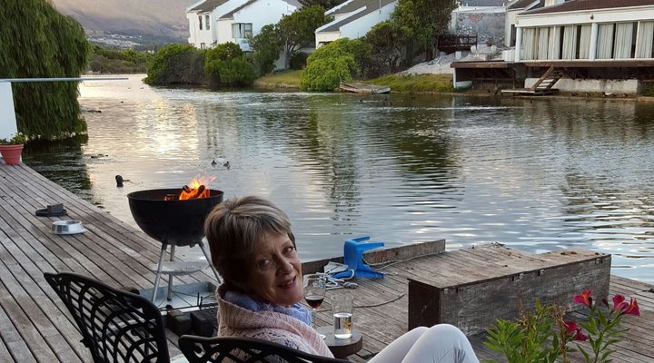 Marina Waterside Holiday Home