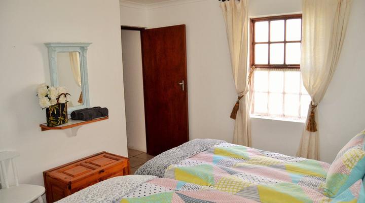 Agulhas Heights self-catering cottages