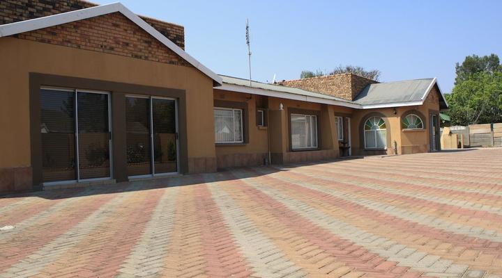  Villa Anne Boutique Hotel Group