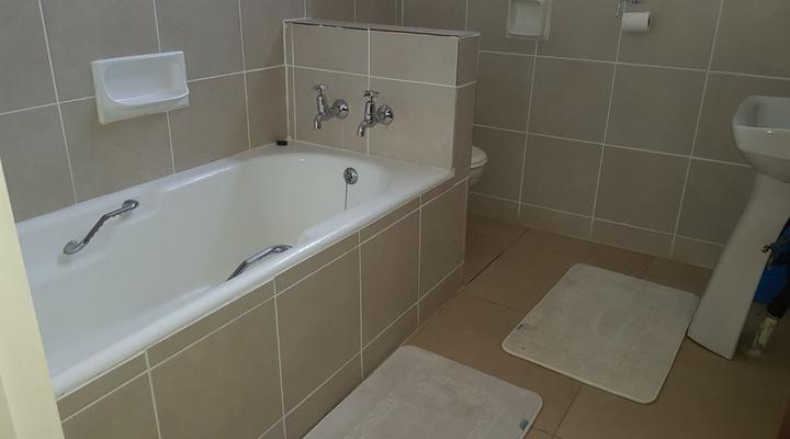 Villiers Touriste Hotel