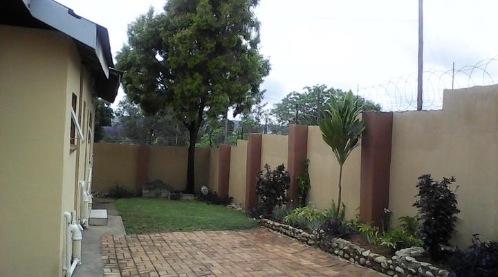 Vuya Nathi Bed and Breakfast