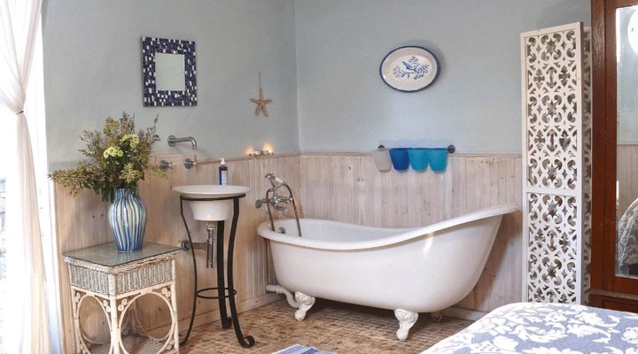 Kenton Beach Cottages
