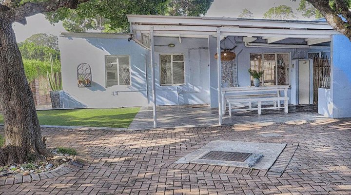 Kenton Beach Cottages