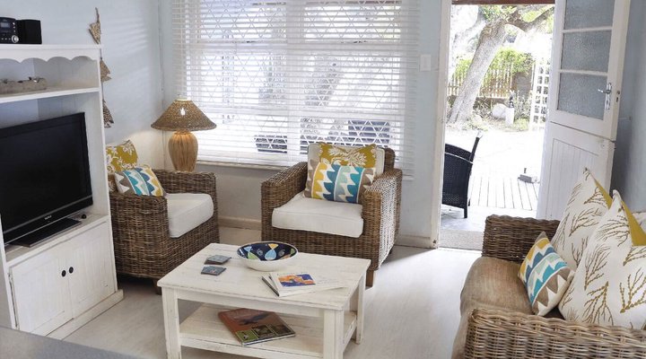 Kenton Beach Cottages