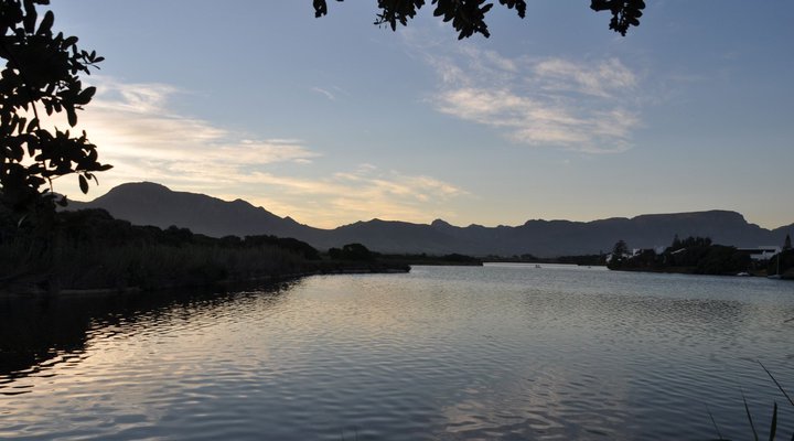 Tranquil Waters on the Marina da Gama
