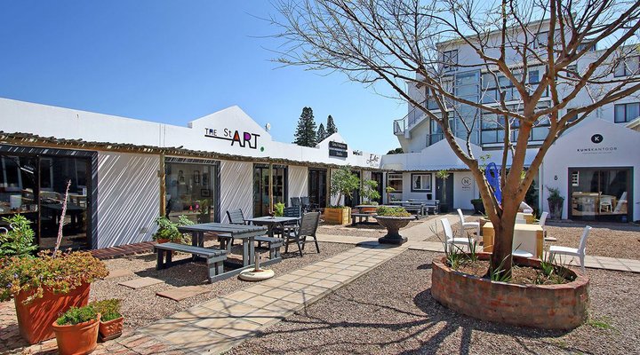 106 Hermanus Beach Club 