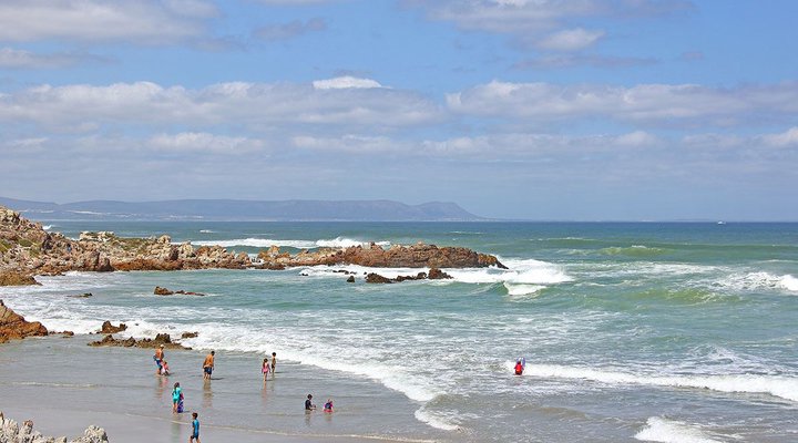 106 Hermanus Beach Club 