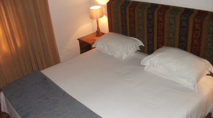 Intaka Lodge