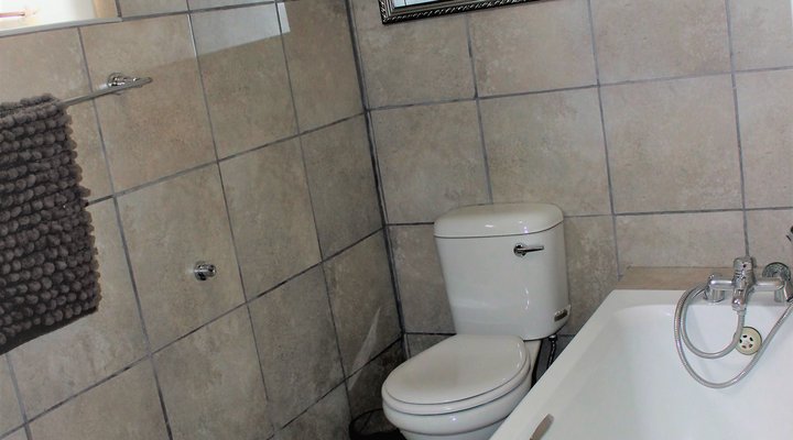 Central Holiday & Overnight Flats