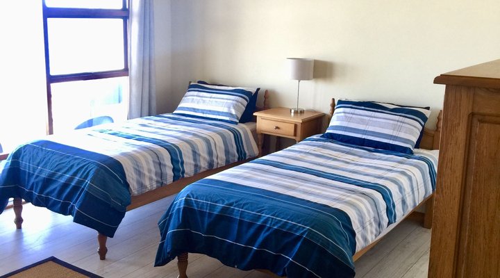Captain Sunshine Guesthouse