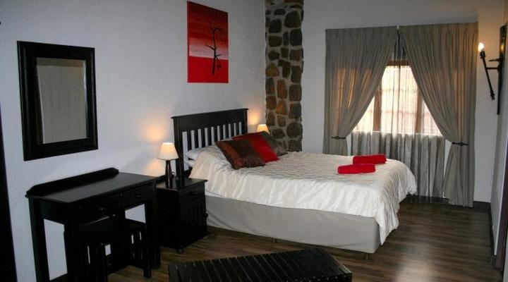 Drakenzicht The Mountain Links & Lodge