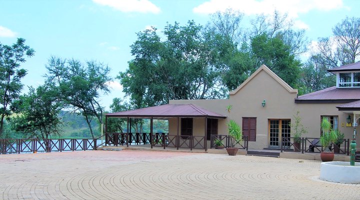 Beau Valley Backpackers