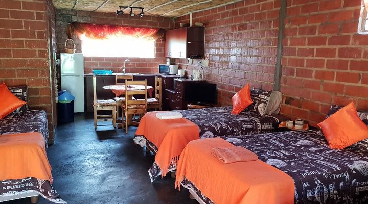 Zandriver Valley Lodge