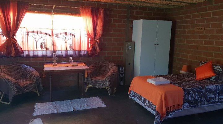Zandriver Valley Lodge
