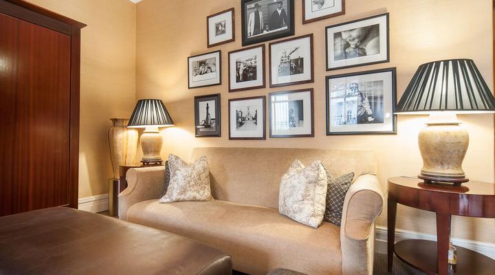 Quarters Hotel Florida Road