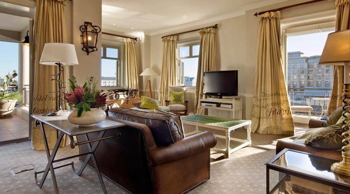 Cape Grace Hotel