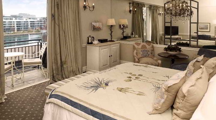 Cape Grace Hotel