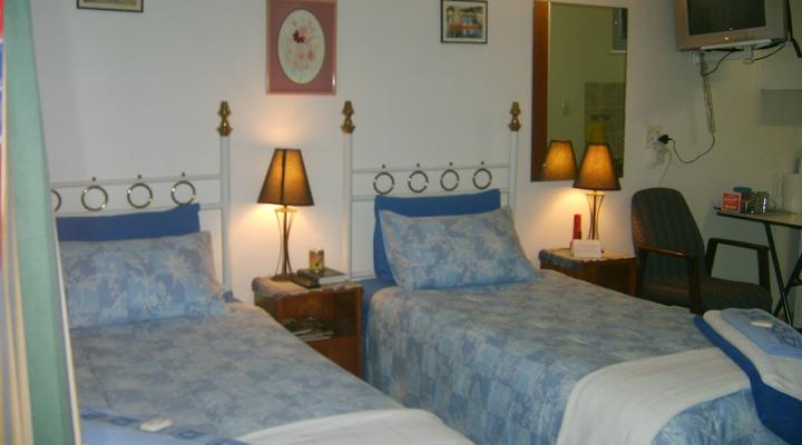 Re Etile Family House Bed and Breakfast