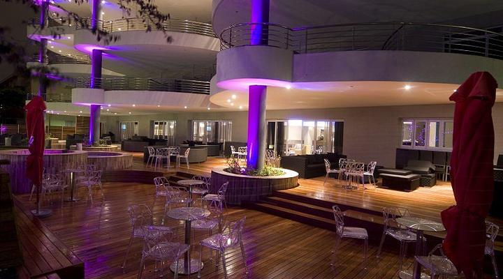 Coastlands On The Ridge