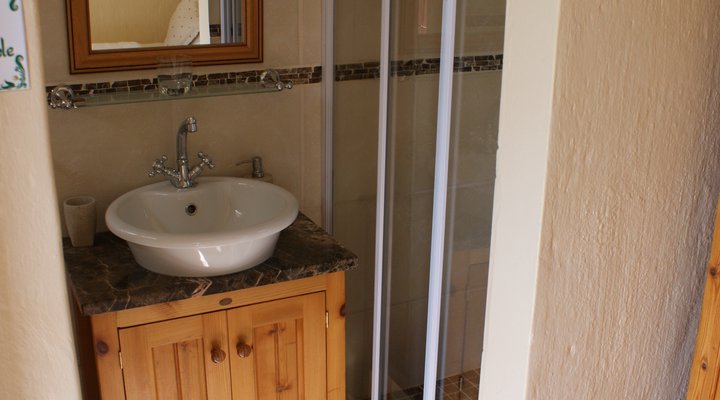 The Burrough Guest Lodge