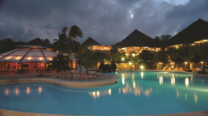 Leopard Beach Resort and Spa