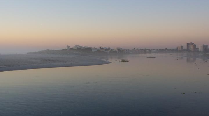 Lagoon Beach Self-catering Apartment