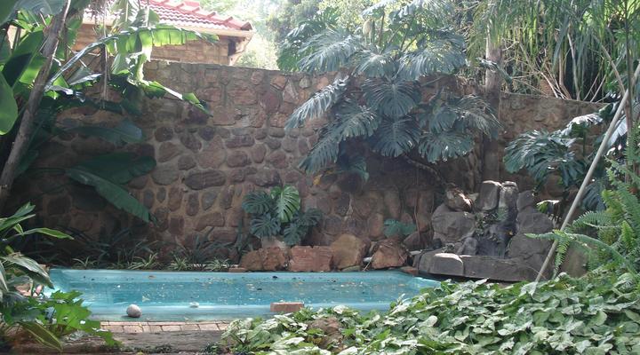 Lalakamnandi Guest House