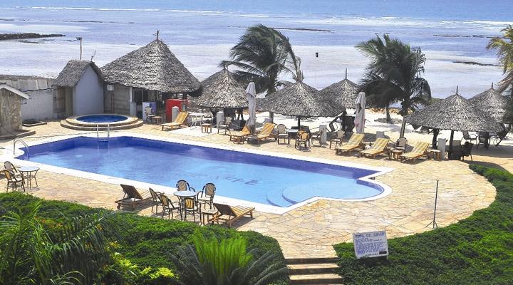 Giraffe Ocean View Hotel