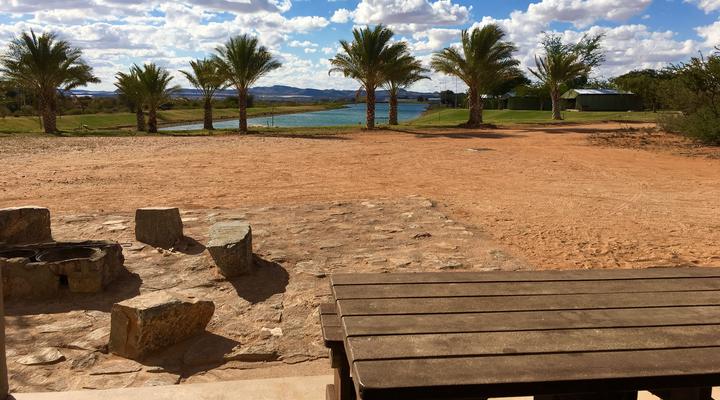 Lake Grappa Guest Farm