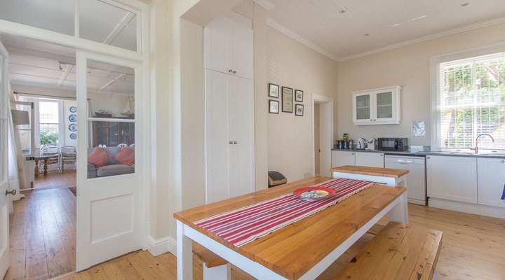 Fintimara Bay House